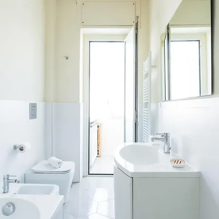 아파트 Chiaia Mon Elegant Flat By Napoliapartments *