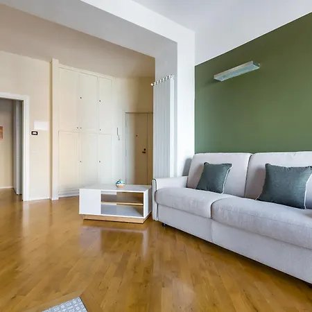 Chiaia Mon Elegant Flat By Napoliapartments Apartament Neapol