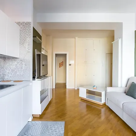 Chiaia Mon Elegant Flat By Napoliapartments 아파트 *