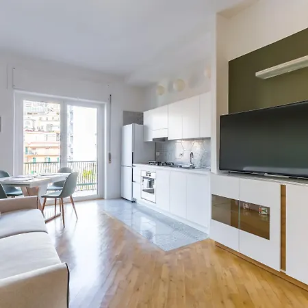 Apartament Chiaia Mon Elegant Flat By Napoliapartments *